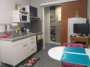 Charmant F2 classé, belle vue mer, spa, piscine, bateau - 勒罗贝尔