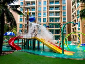 Atlantis Condo Resort Jomtian Pattaya - monthly also available