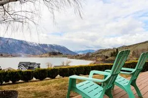 Reflect on the Lake - نتروب