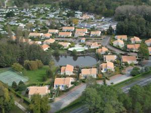 Villages vacances Lagrange Vacances Le Clos des Chenes : photos des chambres