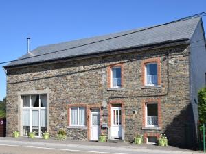 Cozy Holiday Home near the Forest in Bovigny