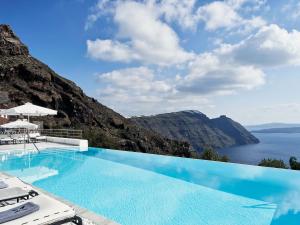 San Antonio - Small Luxury Hotels of the World Santorini Greece