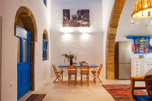 VILLA KEFI,a cozy place with vibrant colours Rhodes Greece