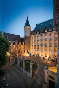 Dukes' Palace Brugge - by Duke..