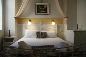 Fiera Guesthouse Syros Greece