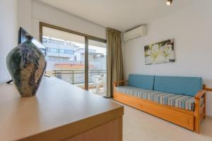 Sant Jordi Zeus Basic