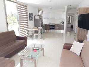 New Fabulous Flat In The Heart Of Kyrenia(Girne)