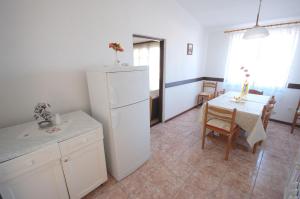 Apartment Mica by El-Pi Tours