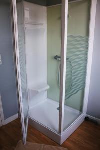 Hotels Pension de Kerioual : Chambre Triple avec Toilettes Communes