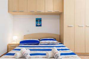 Apartments in pinewood near the sea