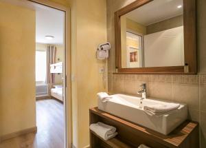 Appart'hotels Residence mmv Les terrasses d'Isola : photos des chambres