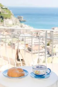 Palazzo Cocò Sentiero dei Limoni - مينوري