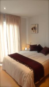 Relaxed holiday in a child and family friendly garden Naranjos 5