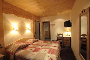 Hotels Logis Hotel & Spa Beau-Site : photos des chambres