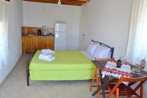 Holiday Room in Zefiria Milos Greece