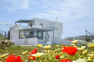 Holiday Room in Zefiria Milos Greece