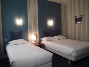 Hotels Hotel Colbert : photos des chambres