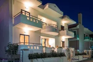 蓝玫瑰酒店 - 依克希亚