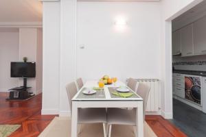 Attic+views+terrace+parking