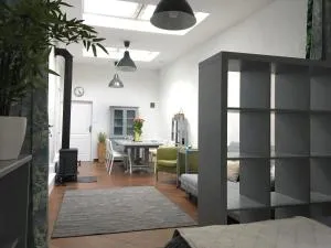 BIG CALM APART HOTEL 15min WARSAW 6pers WiFi Fireplace Garden Grill - Michałowice