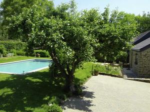 Beautiful Cottage near Aywaille with large garden