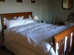 Twin Room with Private Bathroom room in Bay Cottage Bed & Breakfast