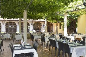 Hotels HOTEL RESTAURANT LES STALAGMITES : photos des chambres