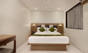 Hotel Residency Park Near Masjid Rly Station South Mumbai