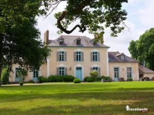 B&B / Chambres d'hotes Chateau Du Pin - Les Collectionneurs : photos des chambres