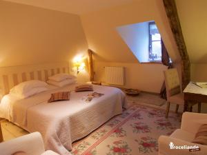 B&B / Chambres d'hotes Chateau Du Pin - Les Collectionneurs : photos des chambres