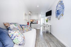 One-Bedroom Apartment with Balcony room in Castle Inn Lisbon Apartments