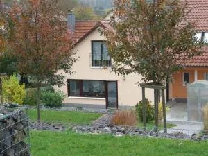 Ferienhaus Familie Bischof 97633 Sulzfeld - Leinach - 施韦因福特