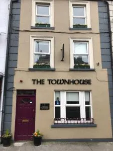 The Townhouse - Spanish Point