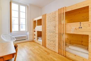 Auberges de jeunesse Away Hostel & Coffee Shop : photos des chambres