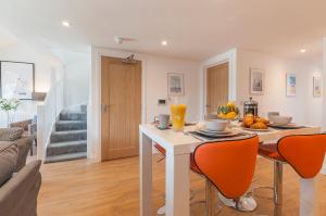 Pure B - Exceptional views of Tamar & Royal William Yard with Free Parking & Wifi