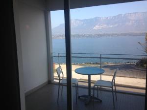 Appartements Pieds dans l'eau au lac du Bourget : photos des chambres