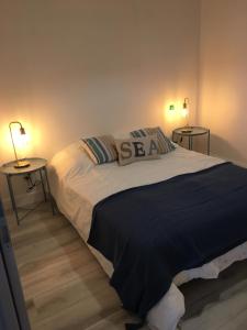 A quelques pas du sentier du littoral Maison de vacances