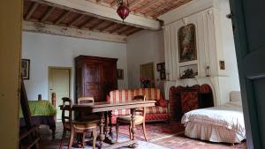 B&B / Chambres d'hotes Chateau Paysan ecolobio de Durianne : photos des chambres