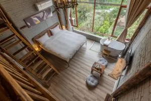 Autumn Inn - Fuchuan