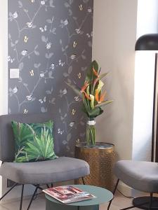 Hotels Logis Hotel Restaurant Maison Voltaire : photos des chambres