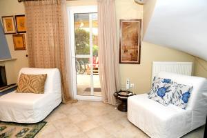 Studio on the beach with private garden Thessaloníki Greece