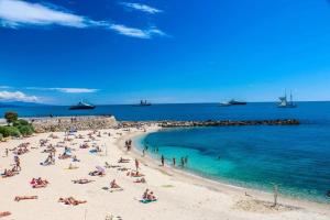 MAGNIFIQUE 3 P AVEC BALCON VUE PROXIMITE PLAGE