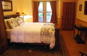 Deluxe Double Room room in Sierra Trails Inn