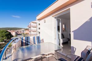 APARTMENT ABA 