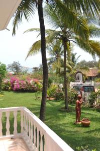 Colonia Santa Maria, A Club M Associate