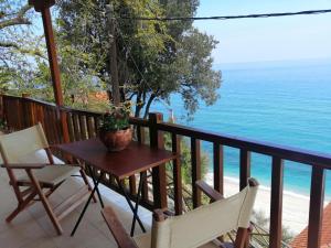 Uranous Blue Luxury Villa Agios Ioannis Papa Nero Pelion Greece