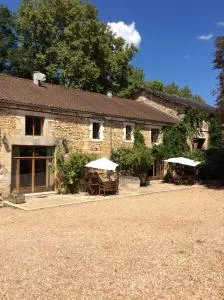 L'écurie Gite - La Chapelle-Faucher