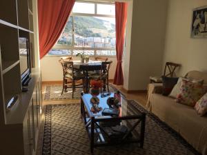 Sunny Apartment & Terrace