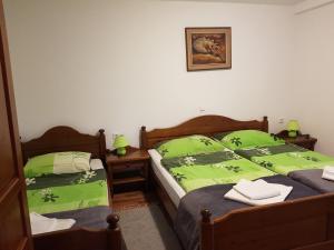 Vaznik Farm House Apartments