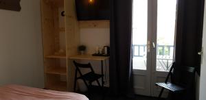 Hotels Hotel La Baine : photos des chambres